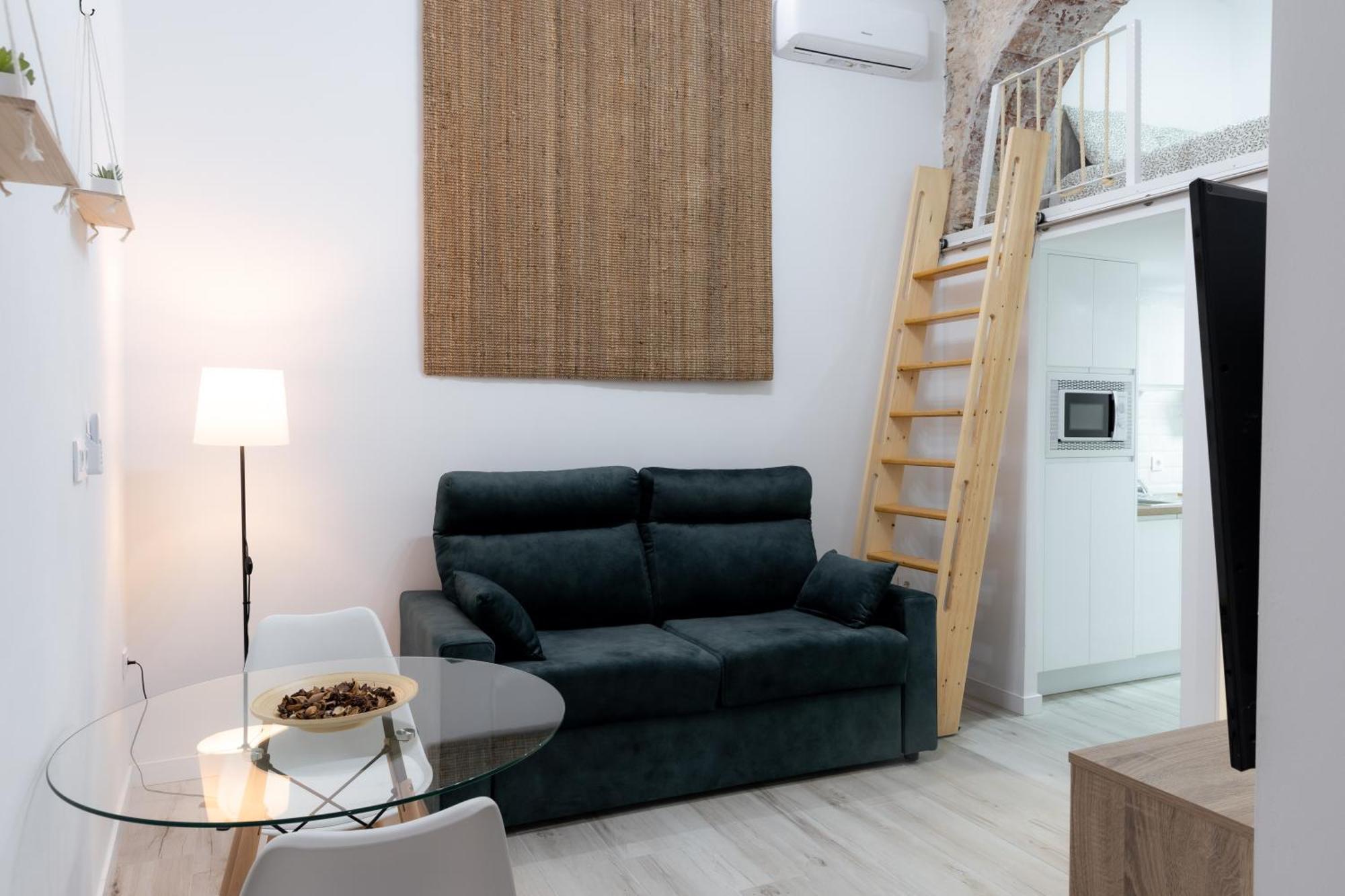 Falla Bajo Apartment *